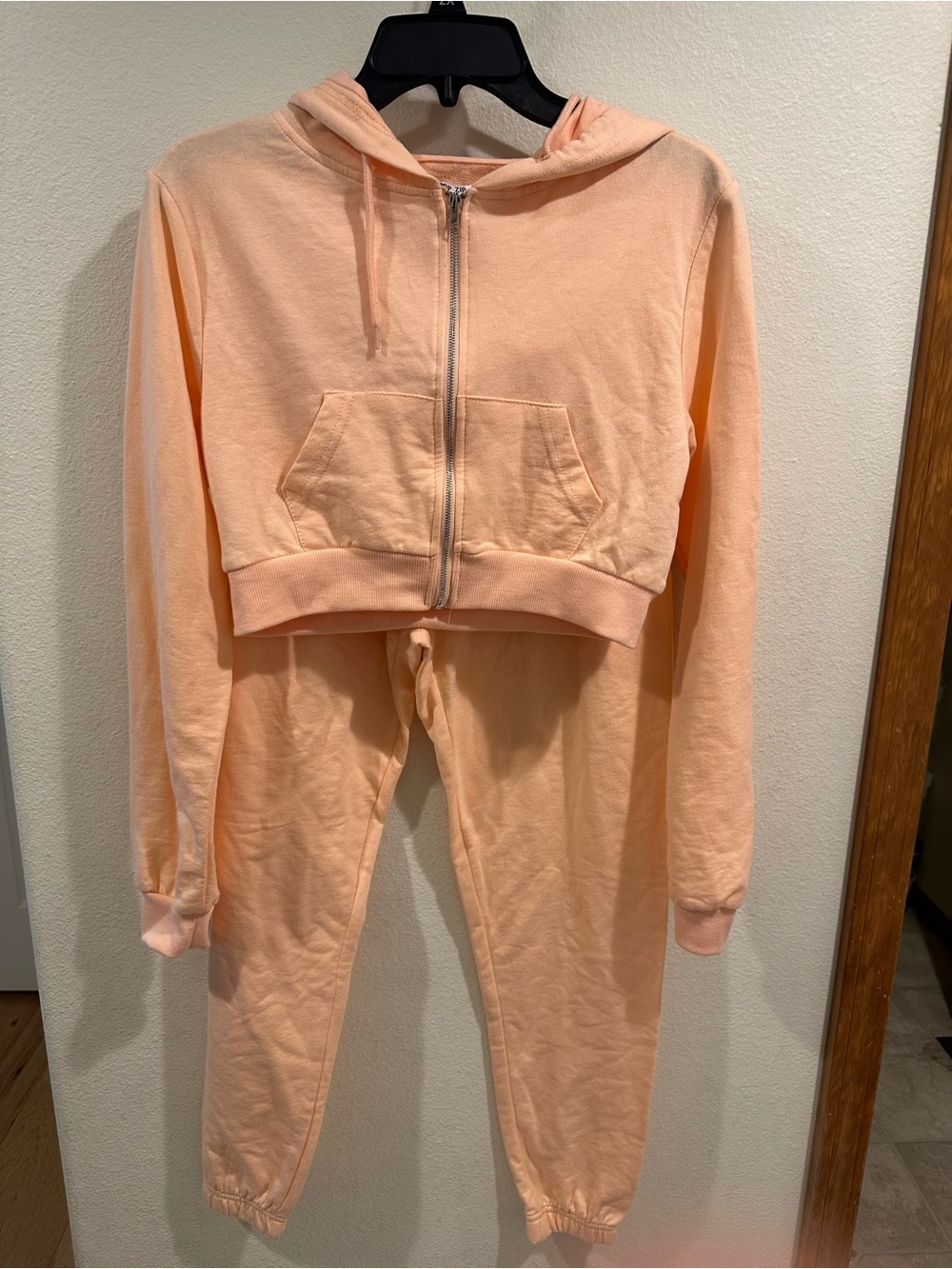 Refuge Athletics Cropped Zip Hoodie & Jogger Set - Peach